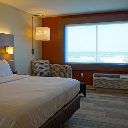 Holiday Inn Express & Suites Omaha - Millard Area By Ihg מראה חיצוני תמונה