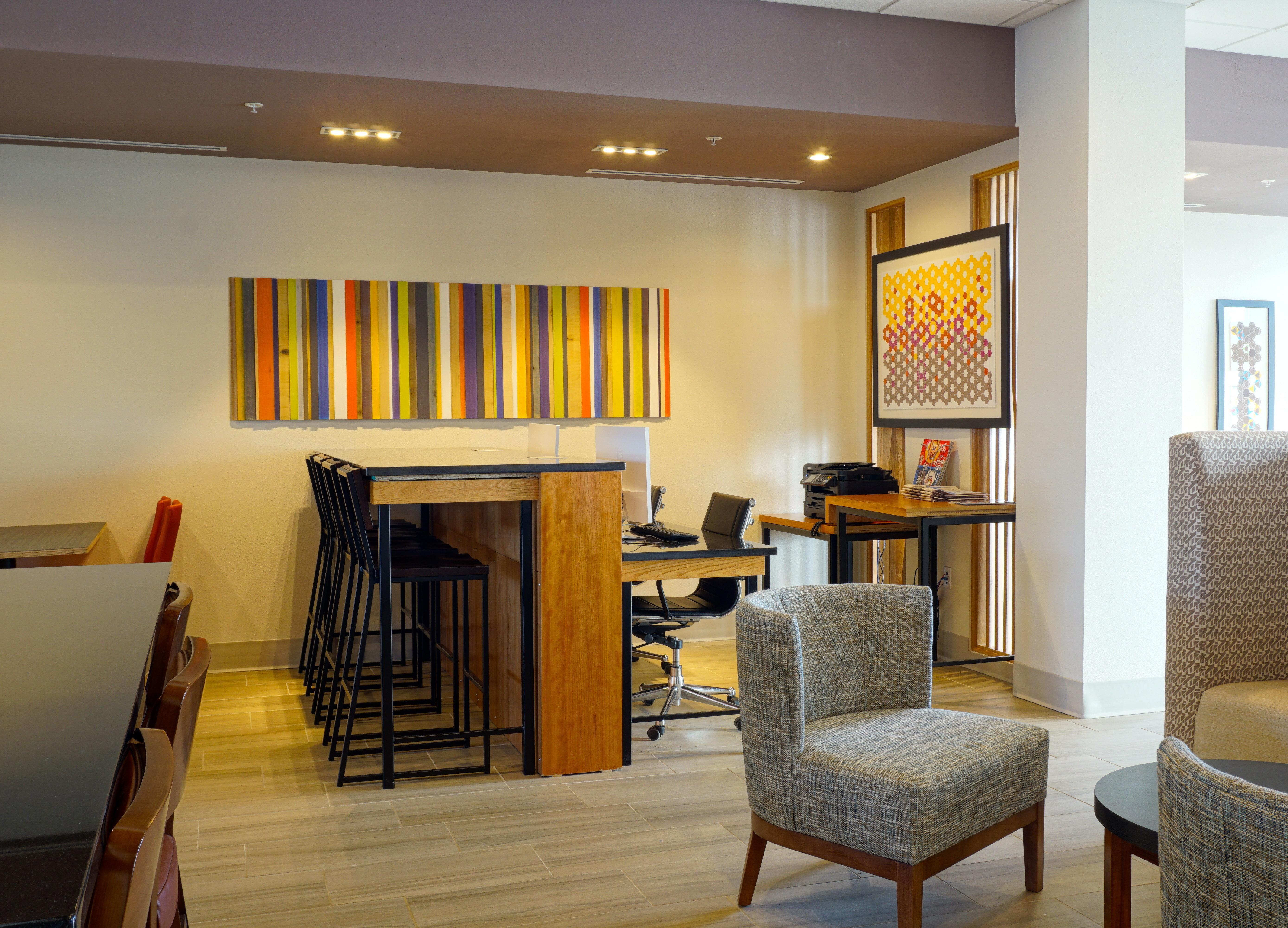 Holiday Inn Express & Suites Omaha - Millard Area By Ihg מראה חיצוני תמונה