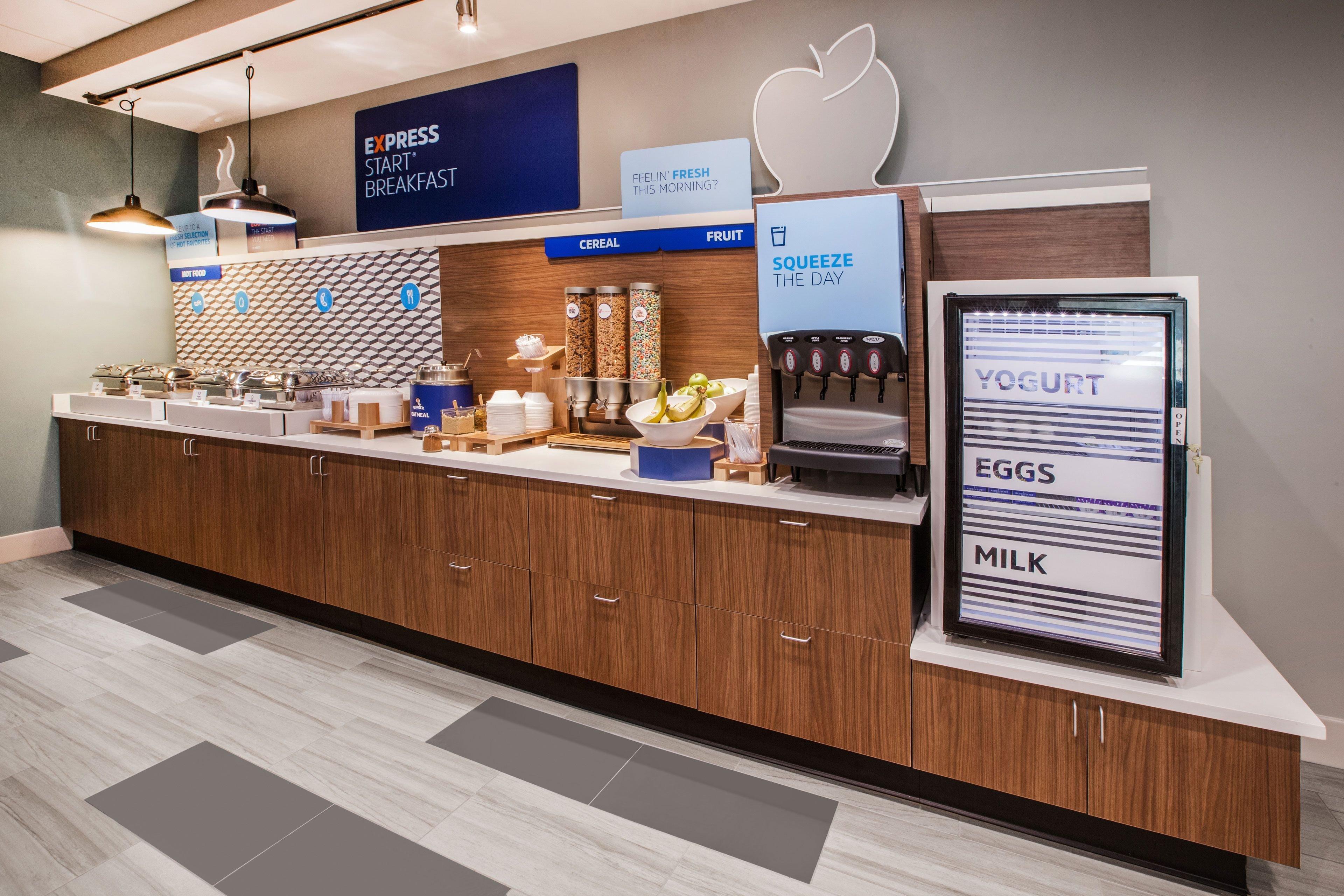 Holiday Inn Express & Suites Omaha - Millard Area By Ihg מראה חיצוני תמונה